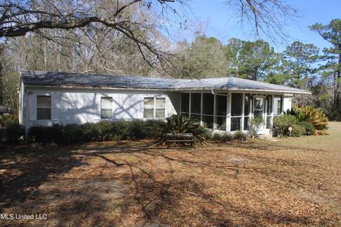 103 Alisha Ln, Lucedale, MS 39452 photo 1