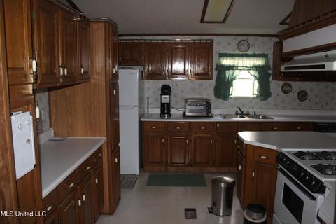 103 Alisha Ln, Lucedale, MS 39452 photo 6