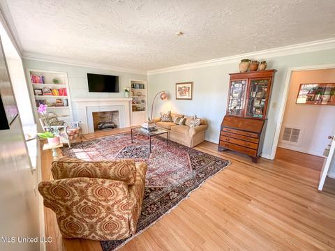 1444 Eastover Dr, Jackson, MS 39211 photo 3