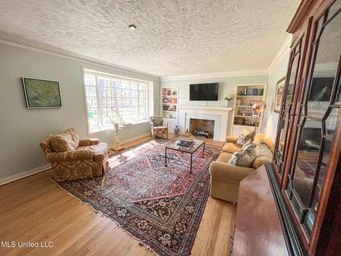 1444 Eastover Dr, Jackson, MS 39211 photo 4