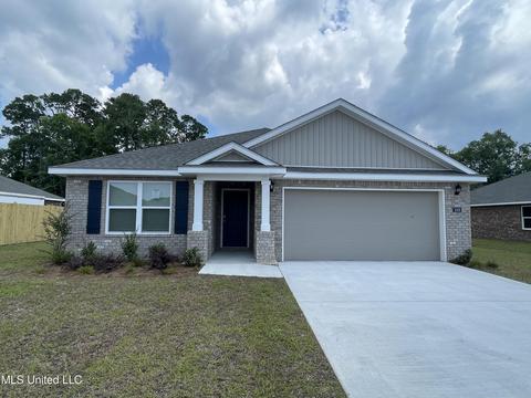 1068 Enclave Cir, Long Beach, MS 39560 photo 1