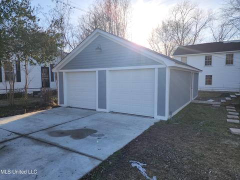 412 N 6th Ave, Amory, MS 38821 photo 5