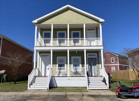 2505 Esplanade St #2, Ocean Springs, MS 39564