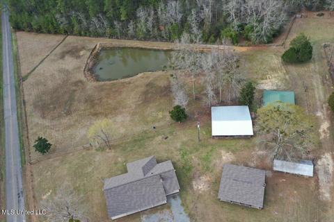 20034 Diamond Rd, Saucier, MS 39574 photo 2