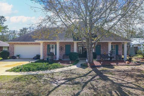 78118 Hilo Way, Diamondhead, MS 39525