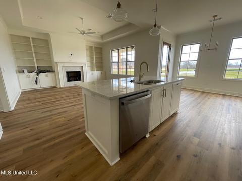 221 Baleigh Dr, Canton, MS 39046 photo 8