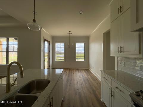 221 Baleigh Dr, Canton, MS 39046 photo 7