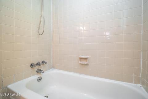 818 Fairview St, Jackson, MS 39202 photo 27