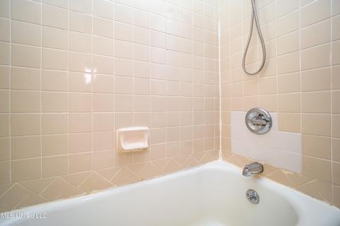 818 Fairview St, Jackson, MS 39202 photo 29
