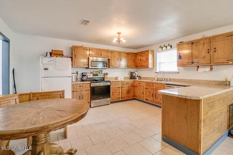 6239 Highway 612, Lucedale, MS 39452 photo 8