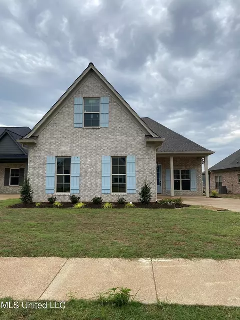 2154 W Watson Vw, Nesbit, MS 38651