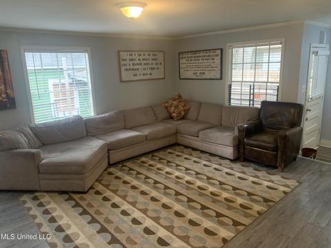 258 E Northside Dr, Jackson, MS 39206 photo 5