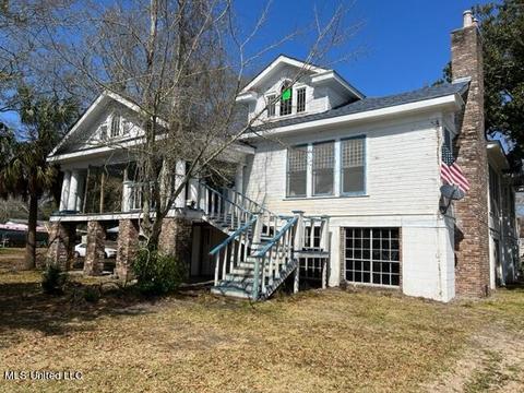 4119 Recreation Cir, Moss Point, MS 39562