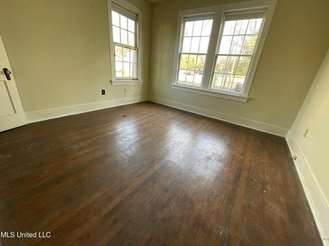 901 Fairview St, Jackson, MS 39202 photo 13