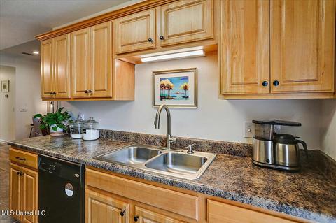 514 Ridgeway Dr, Brandon, MS 39047 photo 7