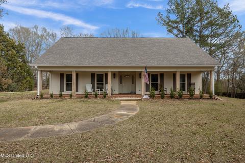 107 Ingleside Rd, Madison, MS 39110 photo 2