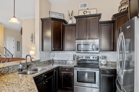 4250 Ritchie Dr, Olive Branch, MS 38654 photo 9