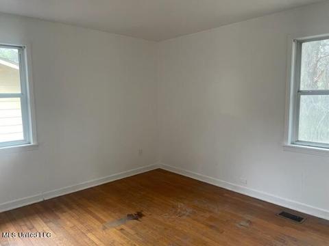 340 Barnes St, Jackson, MS 39206 photo 8