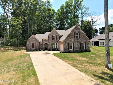 2183 Belmarie Dr, Southaven, MS 38672