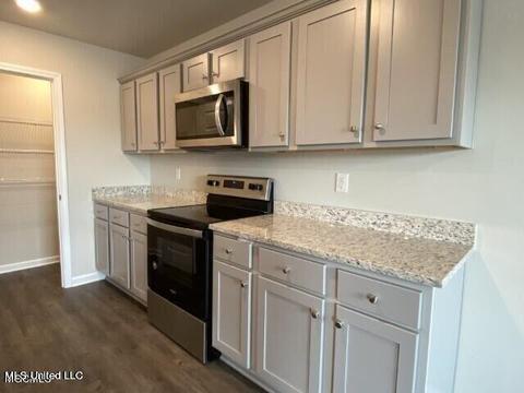 1064 Enclave Cir, Long Beach, MS 39560 photo 3