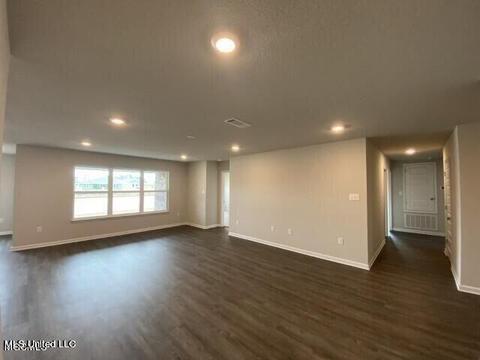 1064 Enclave Cir, Long Beach, MS 39560 photo 5