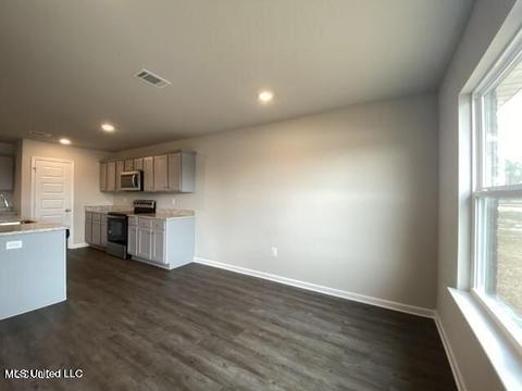 1064 Enclave Cir, Long Beach, MS 39560 photo 16