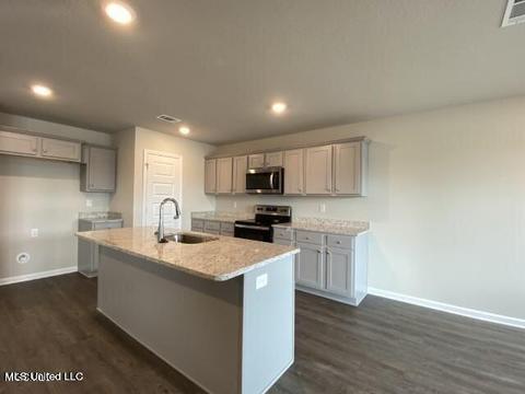 1064 Enclave Cir, Long Beach, MS 39560 photo 4