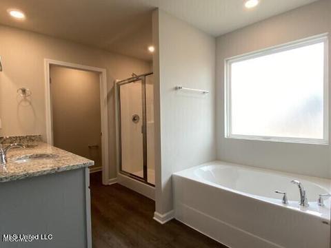 1064 Enclave Cir, Long Beach, MS 39560 photo 9