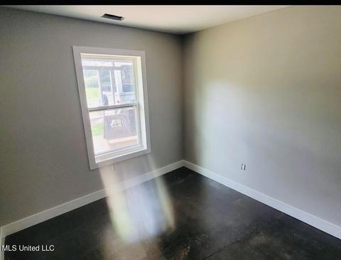 15305 Wolf Ridge Rd, Moss Point, MS 39562 photo 21