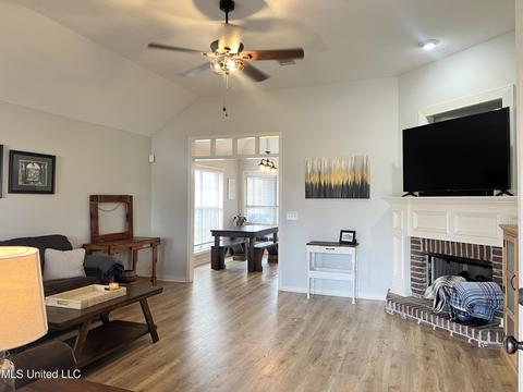 439 Springhill Pt, Brandon, MS 39047 photo 9