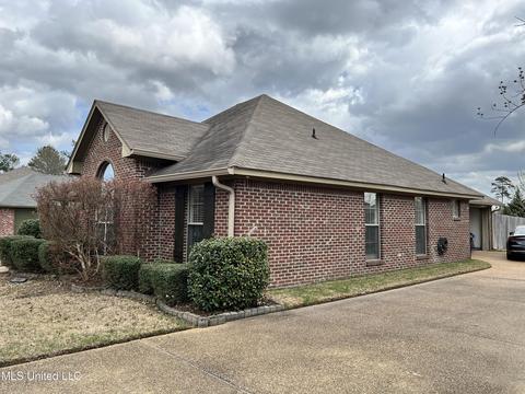 439 Springhill Pt, Brandon, MS 39047 photo 2