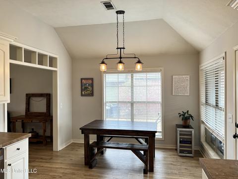 439 Springhill Pt, Brandon, MS 39047 photo 10