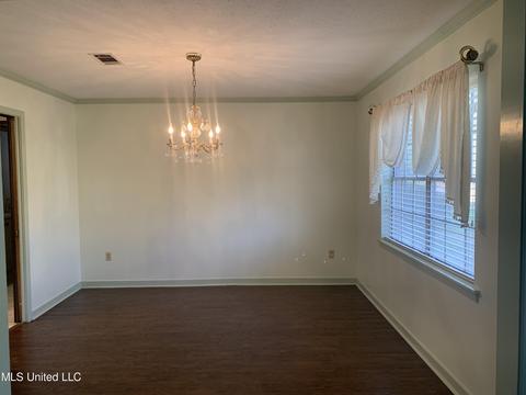 2726 Hemingway Cir, Jackson, MS 39209 photo 4