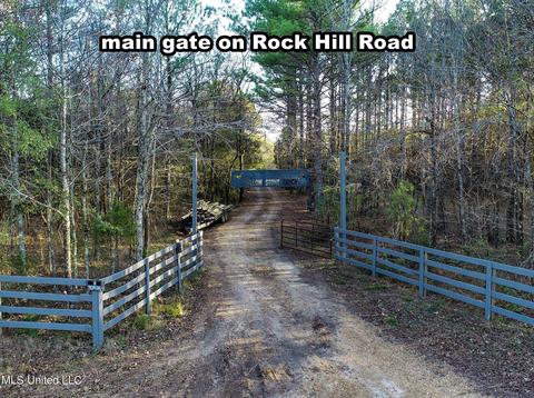 1242 Rock Hill Rd # A, Como, MS 38619 photo 10