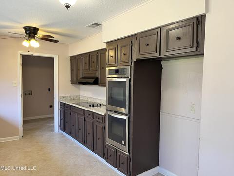 3918 Riverpine Rd, Moss Point, MS 39563 photo 11
