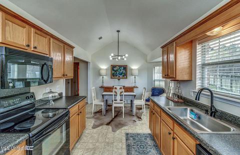 130 Cedar Spring Cir, Pearl, MS 39208 photo 10