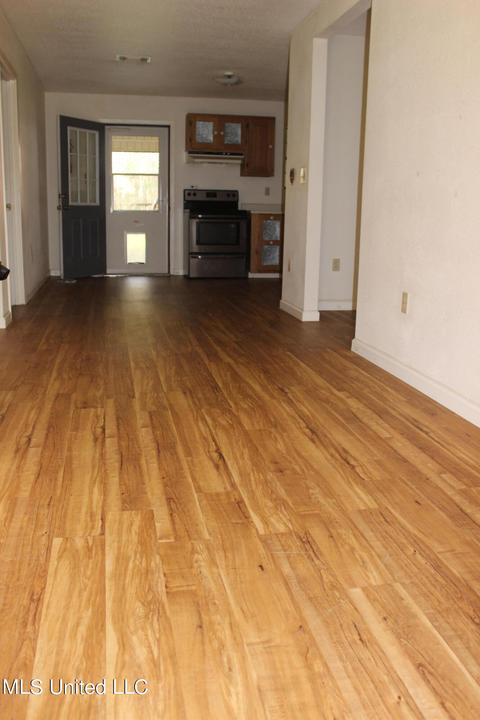 9908 Cedarcliff Dr, Moss Point, MS 39562 photo 10