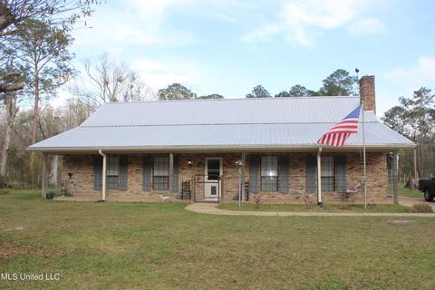 9908 Cedarcliff Dr, Moss Point, MS 39562 photo 1