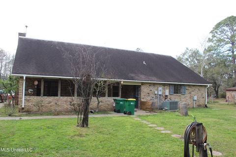 9908 Cedarcliff Dr, Moss Point, MS 39562 photo 3