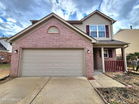 9937 Fox Run Dr, Olive Branch, MS 38654 photo 1