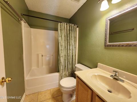 9937 Fox Run Dr, Olive Branch, MS 38654 photo 17