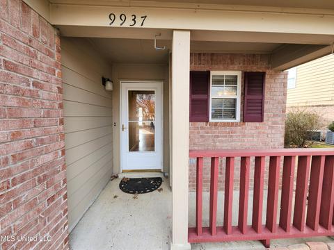 9937 Fox Run Dr, Olive Branch, MS 38654 photo 2