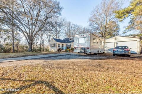 1114 W Oak Grove Rd, Hernando, MS 38632 photo 3