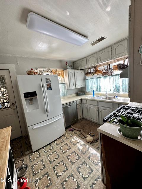 1114 W Oak Grove Rd, Hernando, MS 38632 photo 9