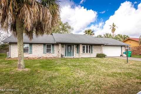 11533 Barrone St, Gulfport, MS 39503