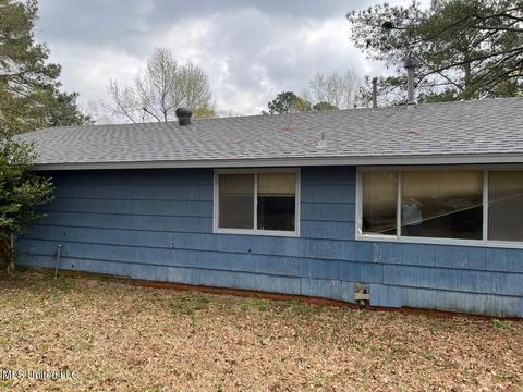 5834 Kinder Dr, Jackson, MS 39211 photo 2