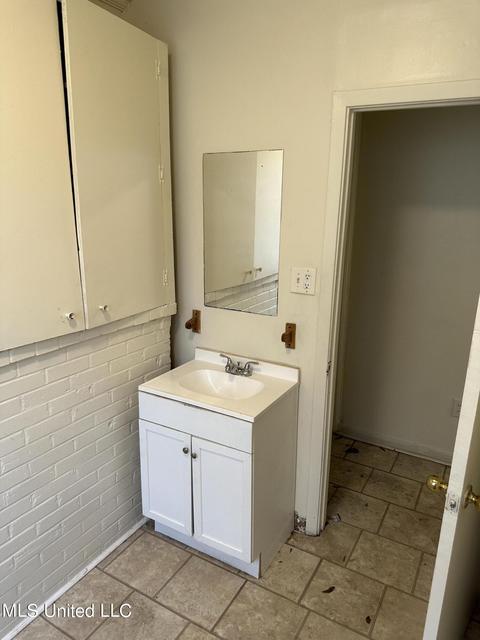 219 Pine Lawn Pl, Jackson, MS 39204 photo 19