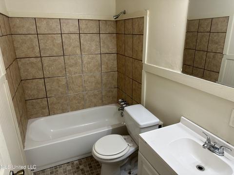 219 Pine Lawn Pl, Jackson, MS 39204 photo 13