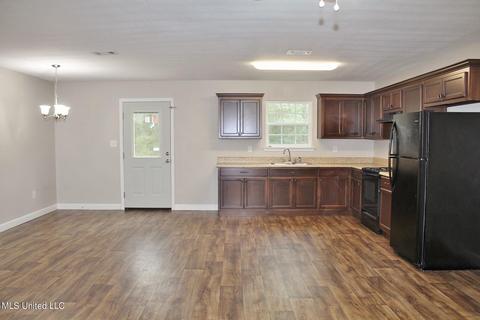 121 Joe Thomas Rd, Lucedale, MS 39452 photo 7
