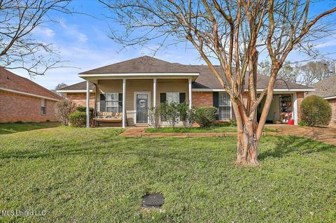 4224 Gunar Dr, Byram, MS 39272 photo 1